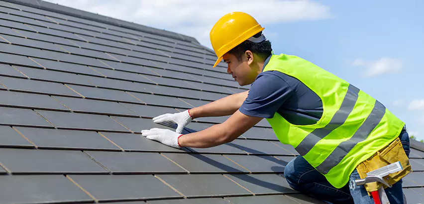 Professional Hail Damage Roof Repair Services in Cicero, IL