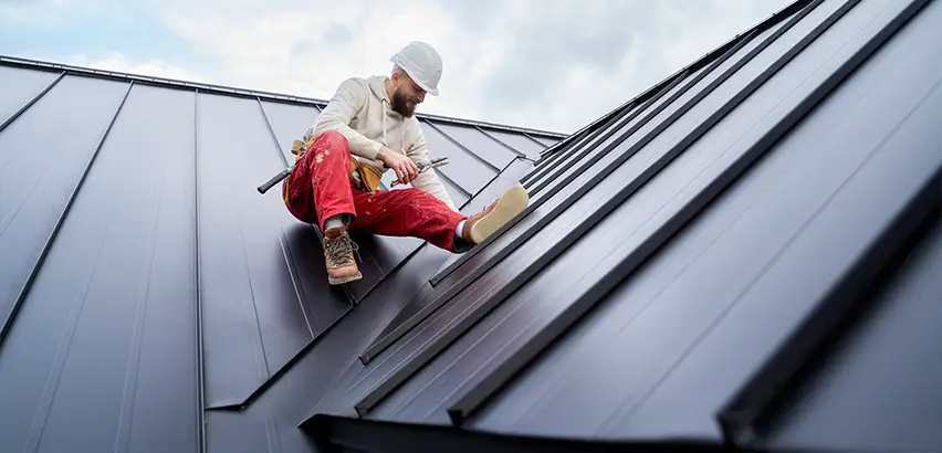 Professional Roof Valley Installation Services in Cicero, IL