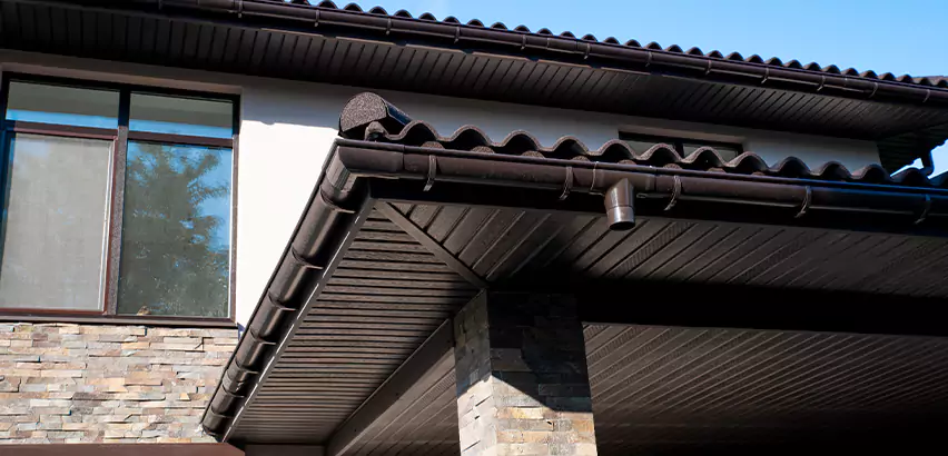 Rotted Fascia Board Repair in Cicero
