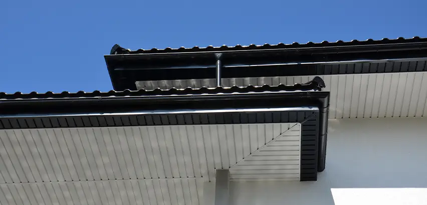 Box Eave Construction in Cicero