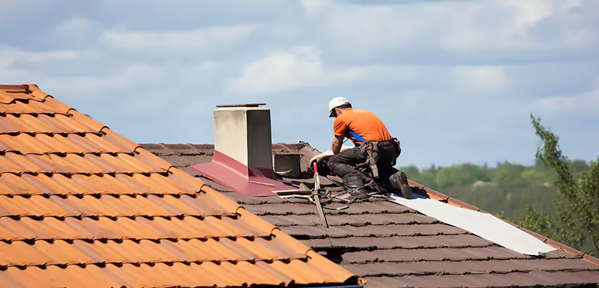 Cedar Roof Maintenance in Cicero